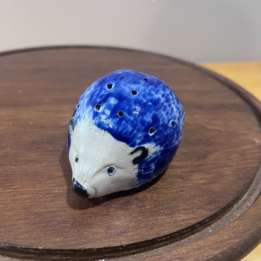 Vtg‎ Artisan Blue Sponge Glaze Ceramic Hedgehog Figurine Woodland Cottagecore 3"